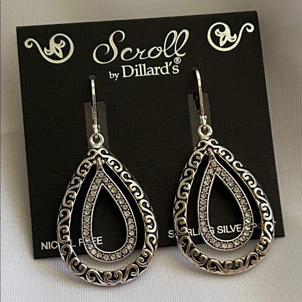 Silver Teardrop Earrings